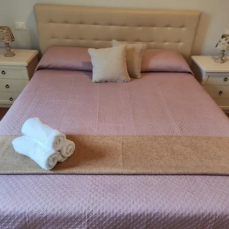 Giardino Degli Ulivi بيت للعطل