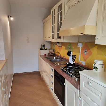 Giardino Degli Ulivi بيت للعطل